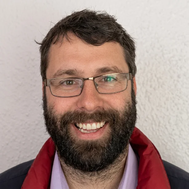 Dr Robertson